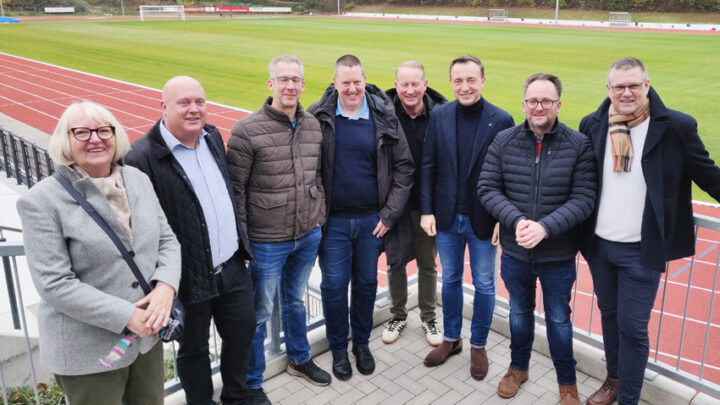 Neueröffnung des Huckenohl-Stadions