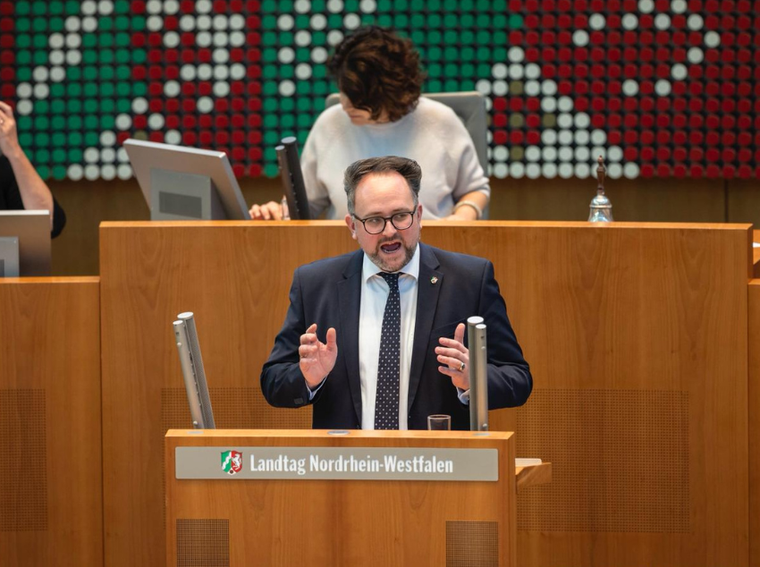 You are currently viewing Qualitätsjournalismus schützen und Vergütung sicherstellen