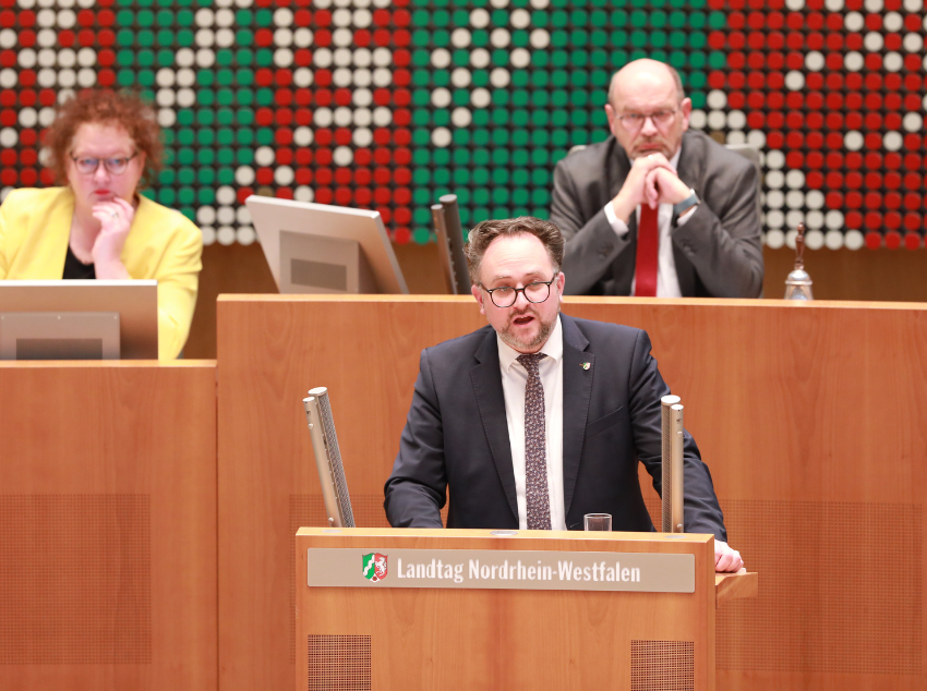 You are currently viewing Transparenz bei politischer Werbung